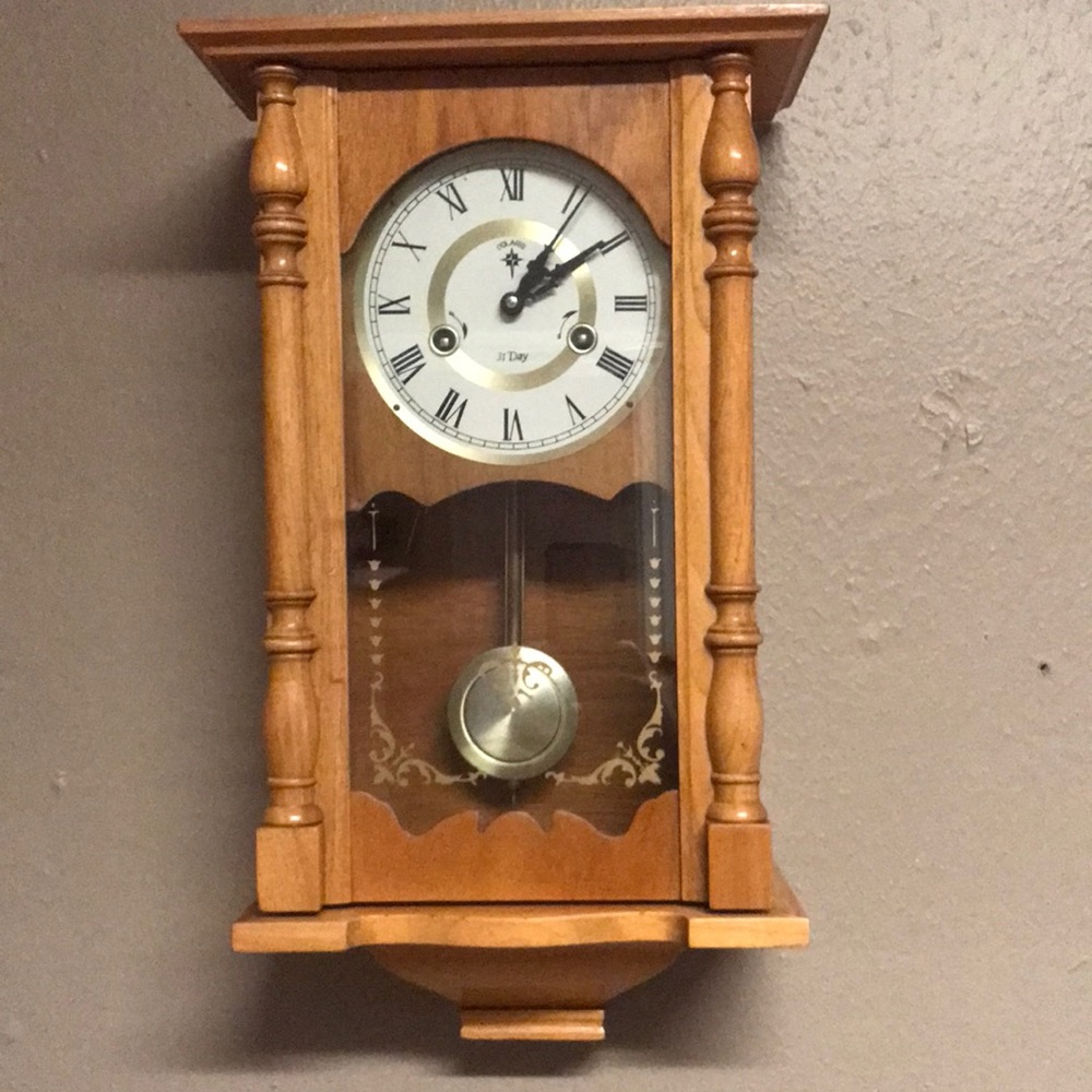 Antique Polaris wall clock w/ key